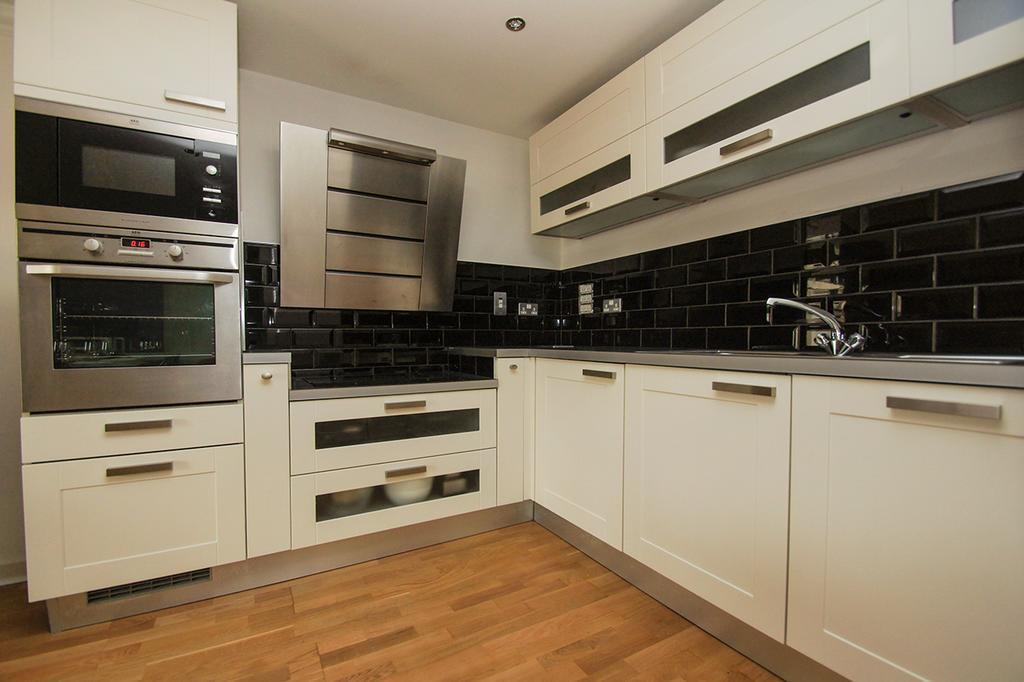 Avalon Balcony Apartment Brighton Екстериор снимка